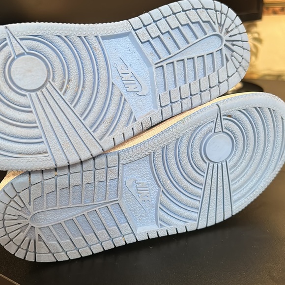 Jordan 1 Retro HighTop OG - Picture 11 of 11